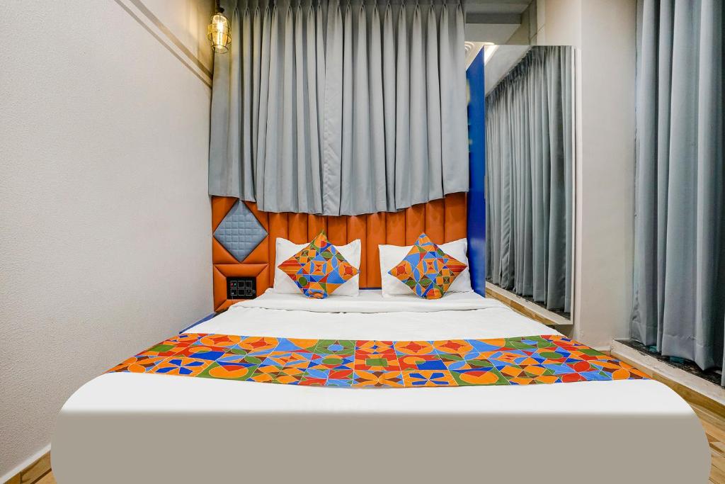 FabHotel Royal Orbits photo 1