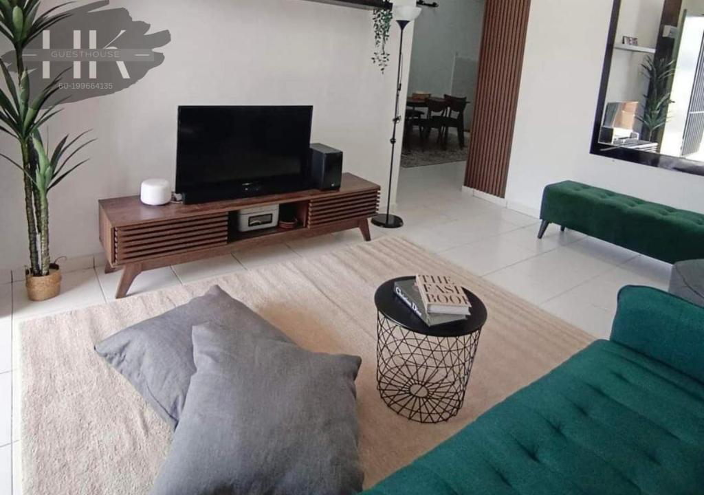 3 Bedroom - HK Guesthouse Jerantut Pahang photo 3