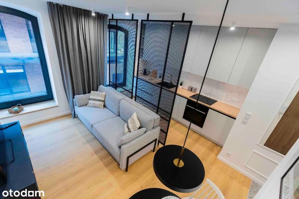 KM RENT Lodz, Kopernika 15