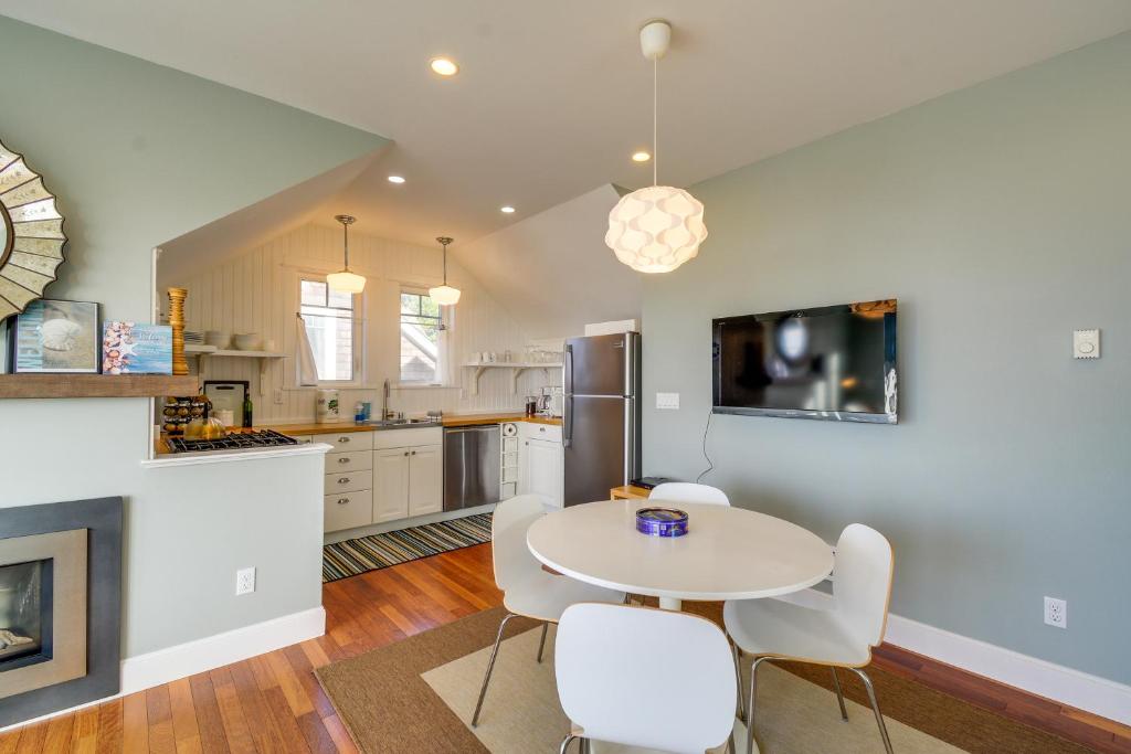 Oceanfront Moclips Retreat with Beach Access and View! photo 1
