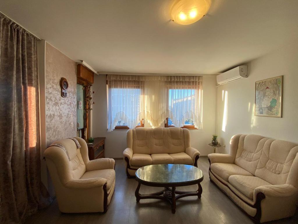 Apartment in Podgorica - Montenegro photo 3