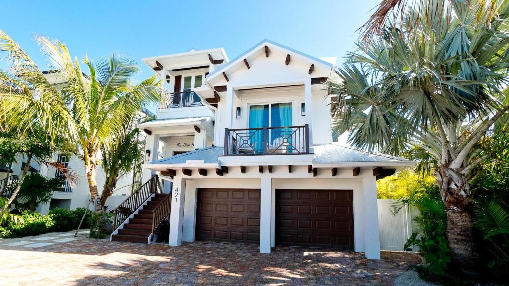 Oar House image