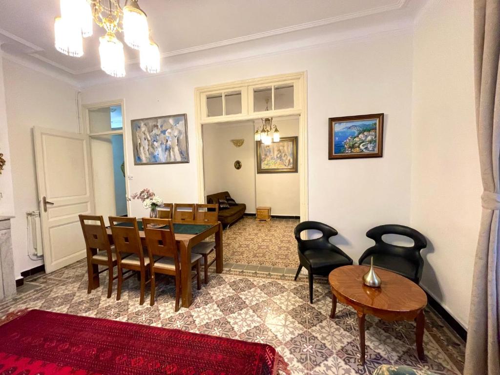 Appartement Dans Immeuble Haussmanien photo 2