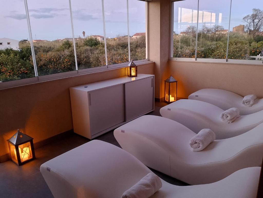 Ville dell'Eden con 9 camere da letto in 6 unità abitative photo 2