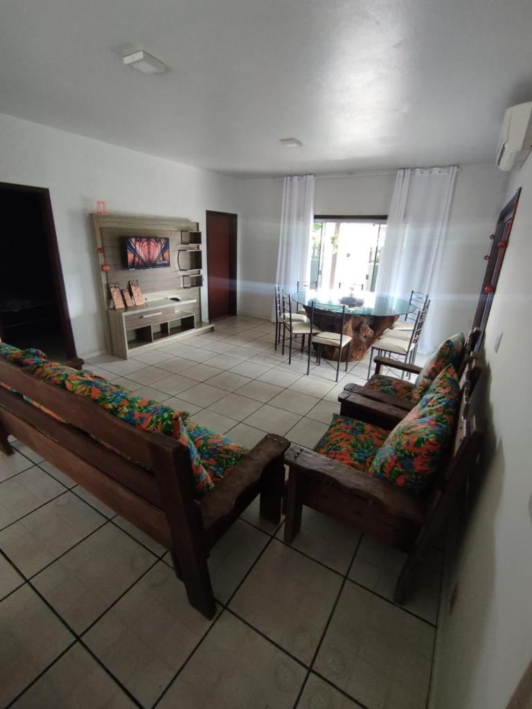 Casa grande, 700m da praia, São Francisco do Sul - SC photo 3
