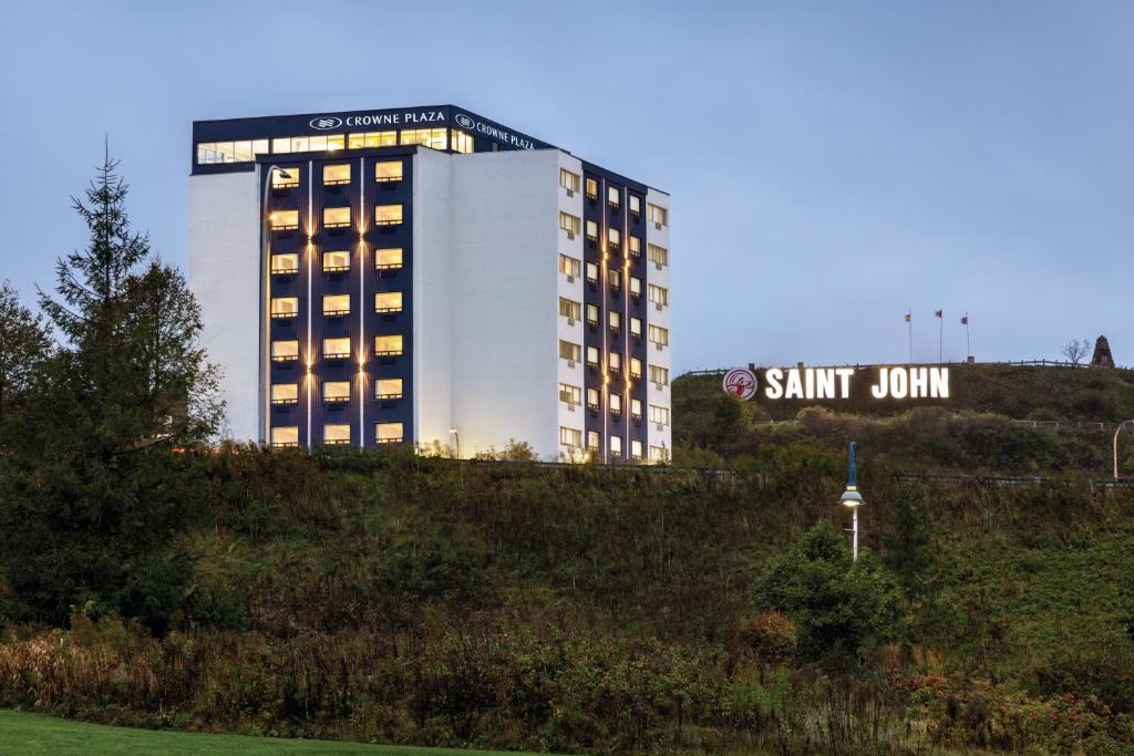 Crowne Plaza Saint John Harbour View, an IHG Hotel photo 2