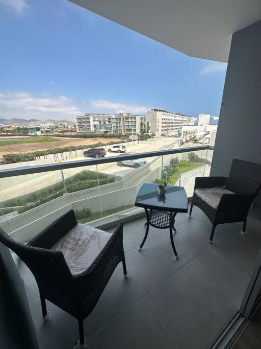 Apartamento de estreno San Bartolo vista Piscina Playa photo 1