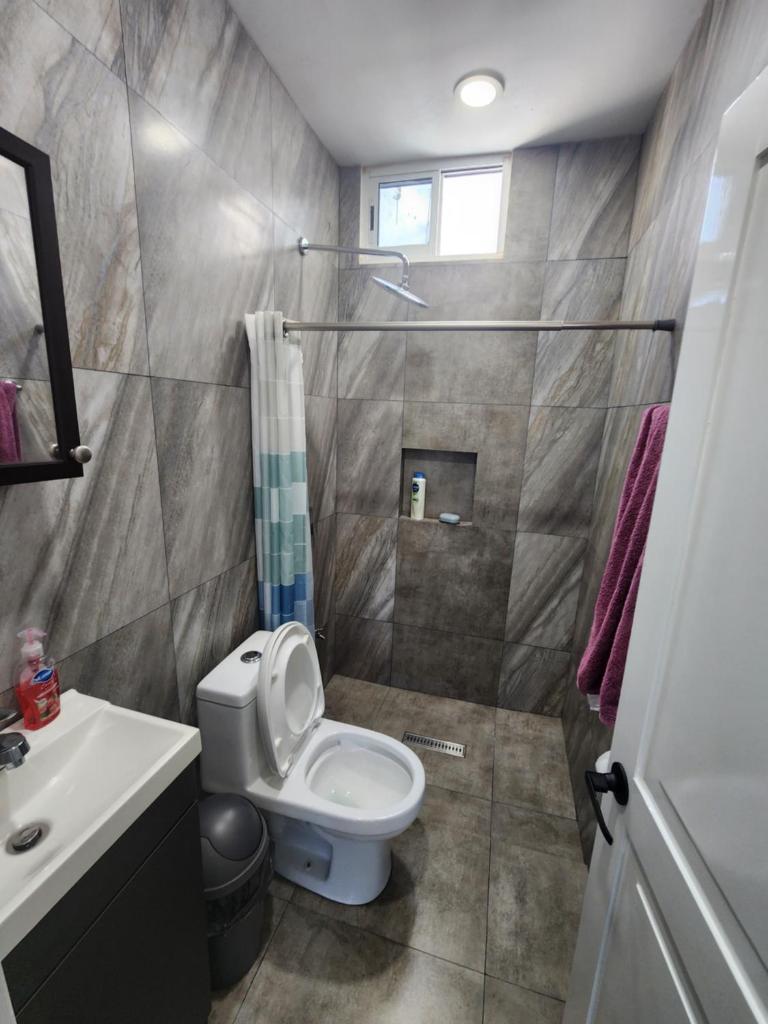 Recamara baño privado king size photo 1