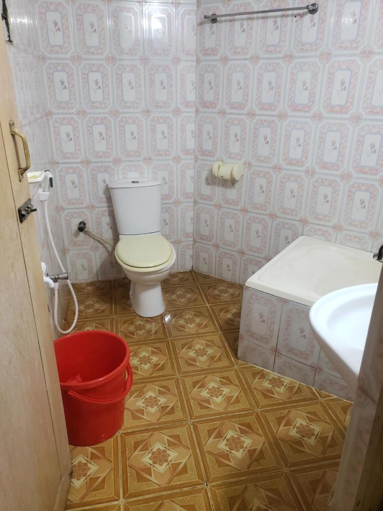 Private double room with attached bathroom nikunja 2 photo 2