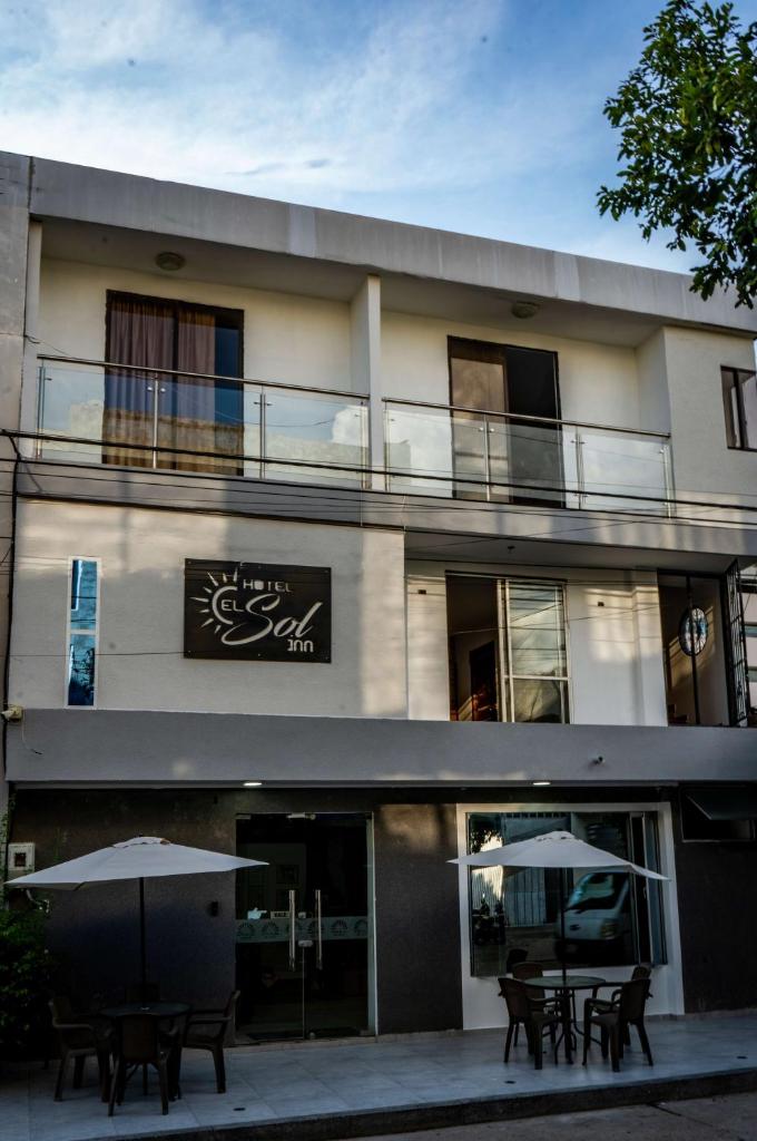 Hotel El Sol Inn photo 3
