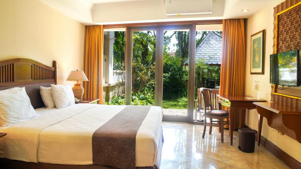 Lorin Solo Hotel Room Type - Deluxe Suite