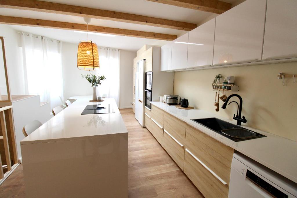 Luberon - Air-conditioned apartment photo 1