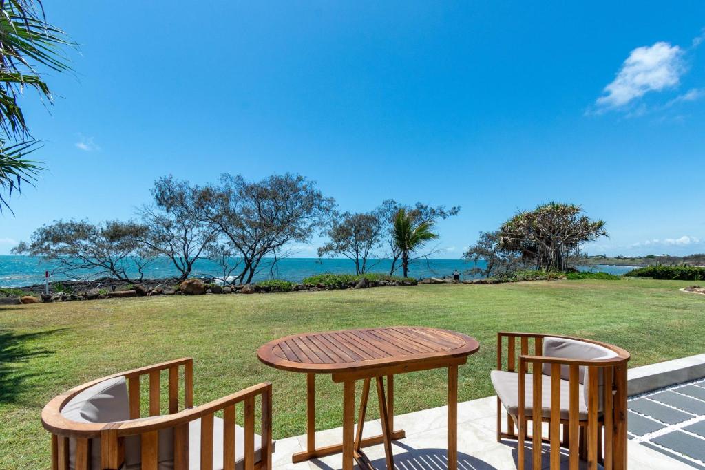 Baligara Absolute Oceanfront Guest Suite photo 2