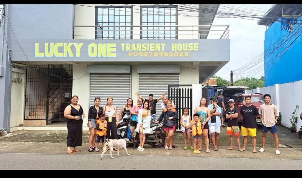 Hundred Islands lucky One Transient 3mins walk fr wharf photo 3
