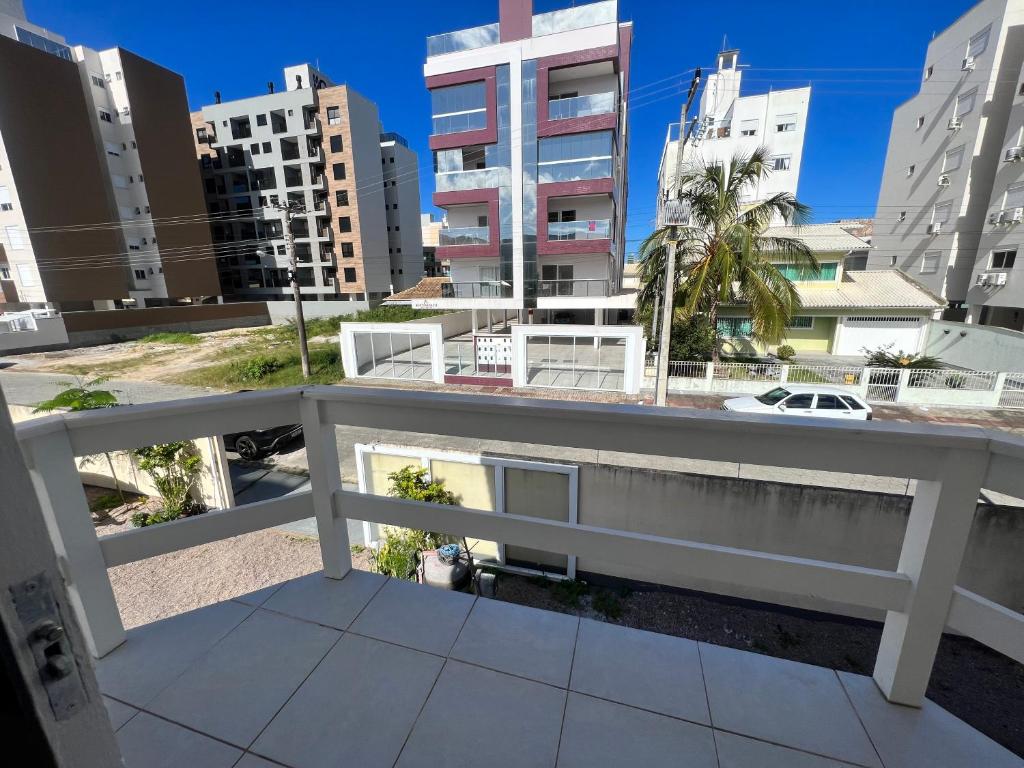 4 Aptos - Praia Grande photo 3