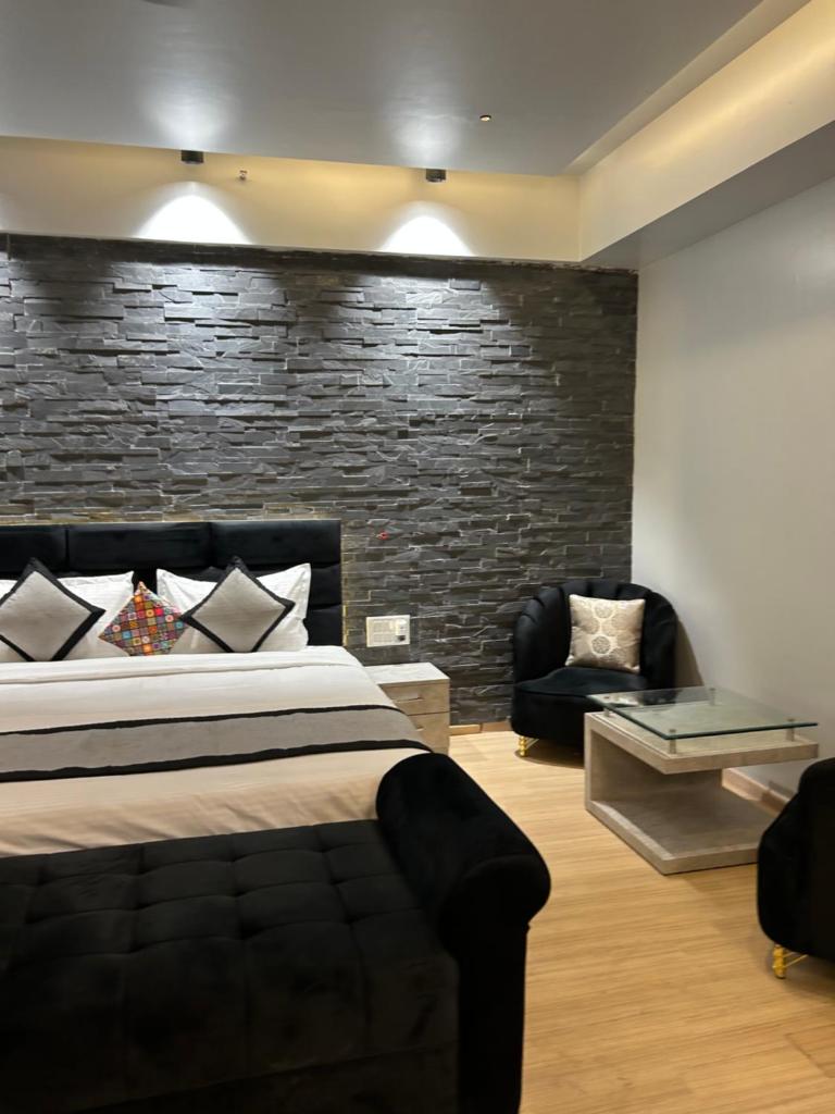 The Origin Suites DLF MY PAD photo 1