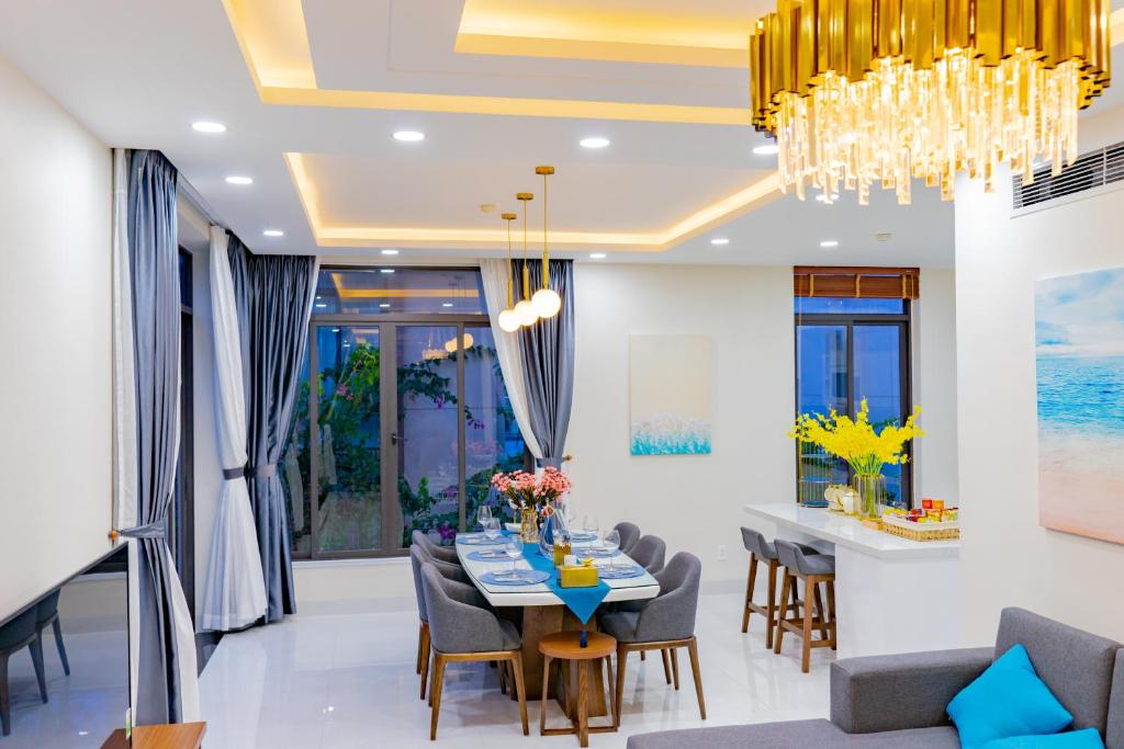 HOFs Pool Villa Cam Ranh