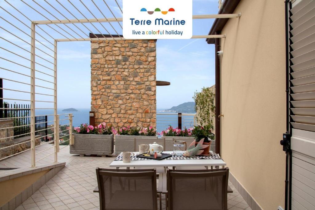 Il Tinetto, Terre Marine