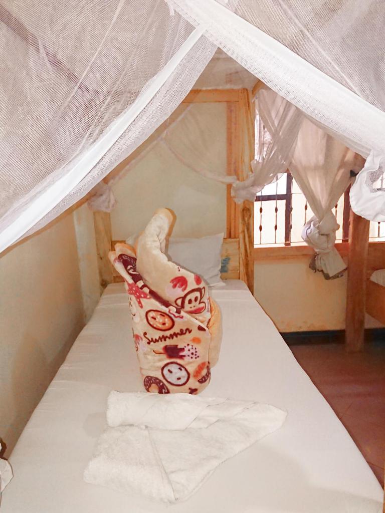 Kilimanjaro Vines Retreat Hotel Mdawi photo 1