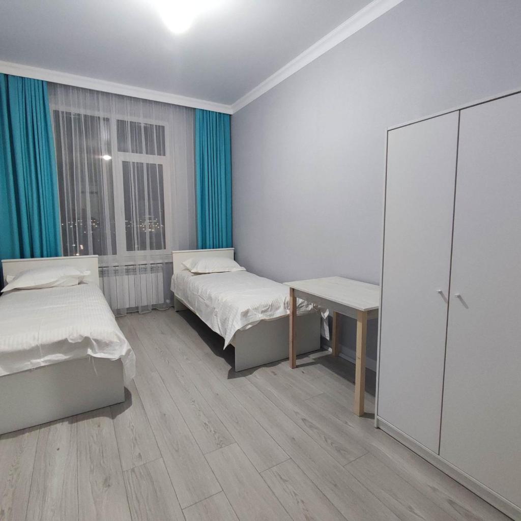 New 2 bedroom flat photo 3