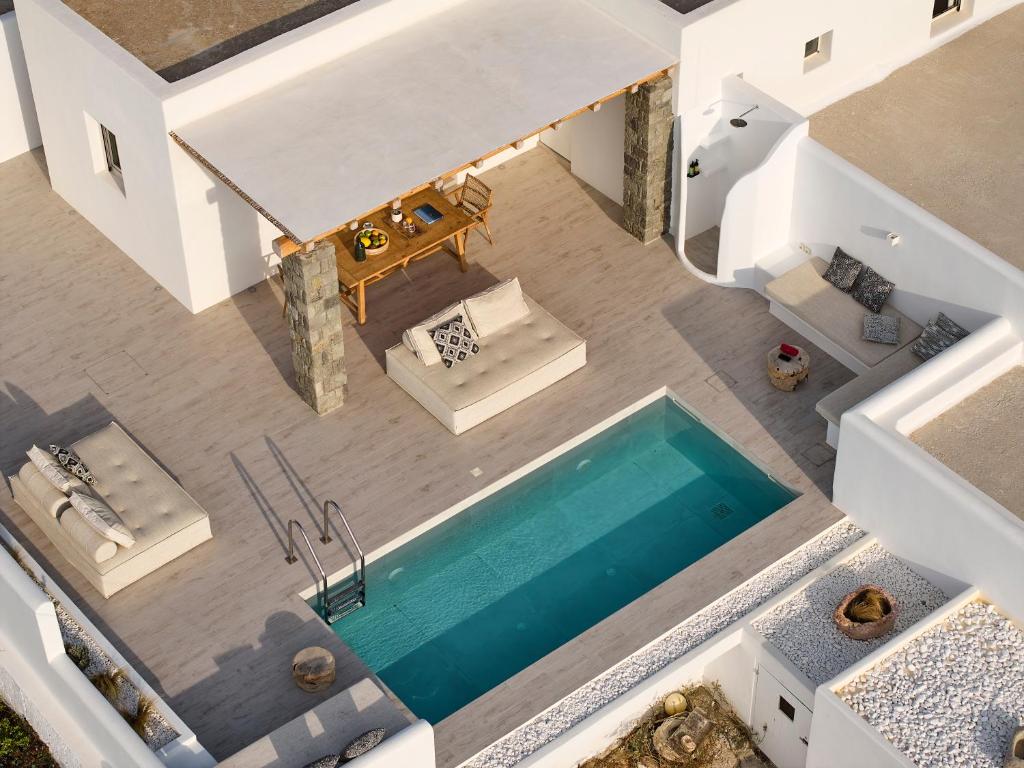 Villa Manikas Milos photo 3