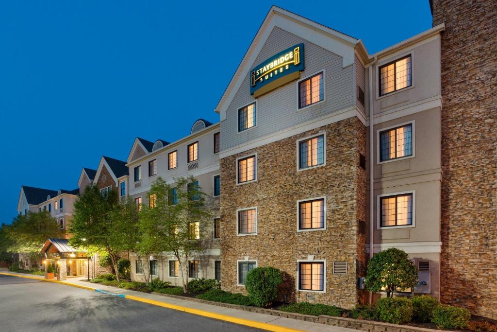 Staybridge Suites Allentown Airport Lehigh Valley, an IHG Hotel photo 1