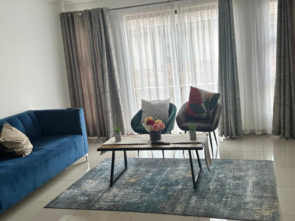 Nyeza House photo 4