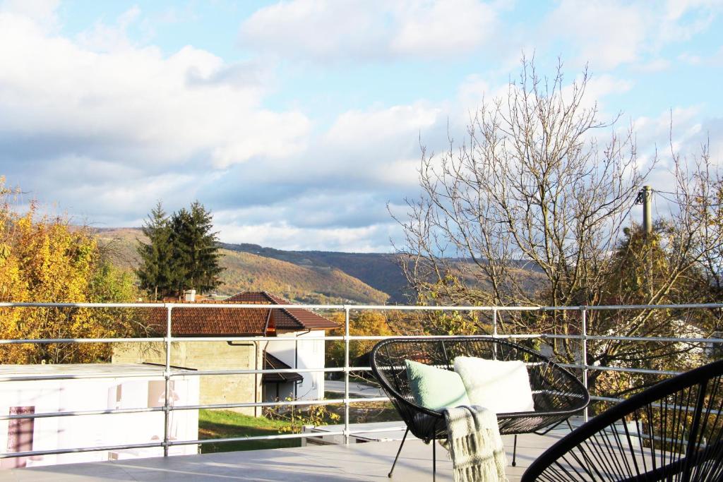 Apartment Pirol: Dorf Hideaway Gornja Breza photo 2