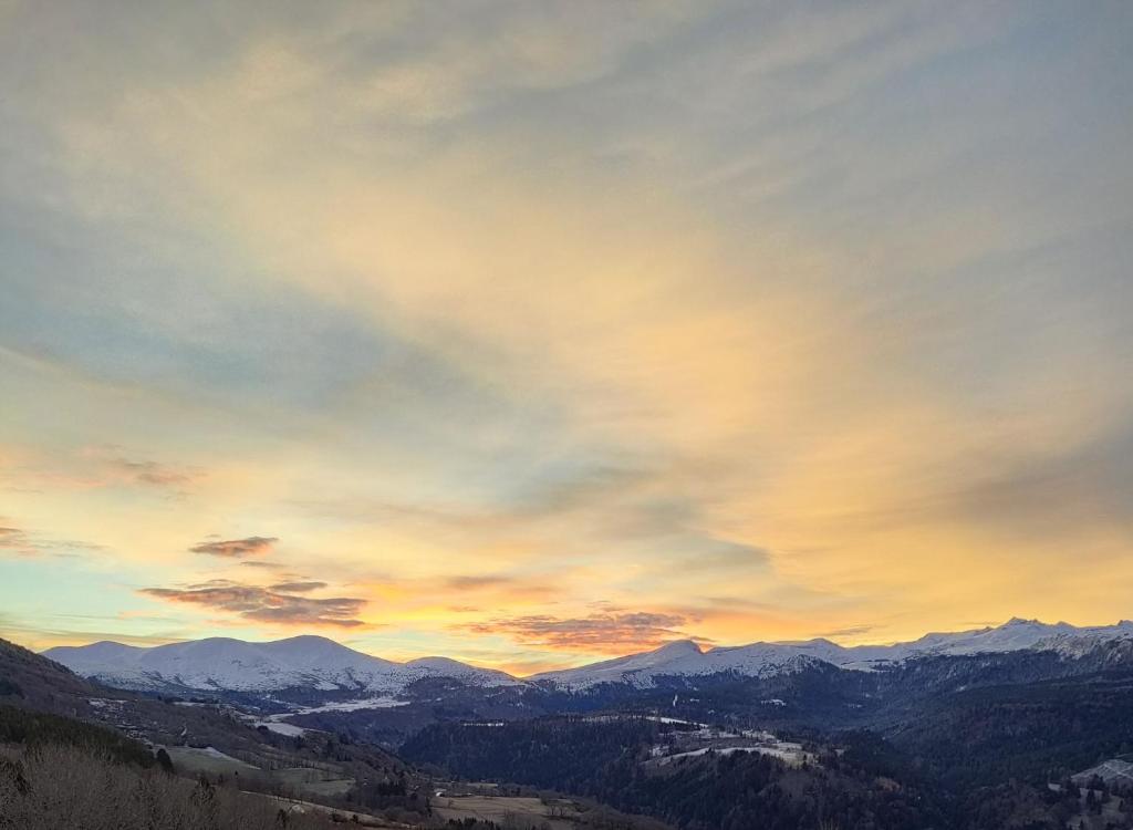 Grand appartement vue magnifique photo 2