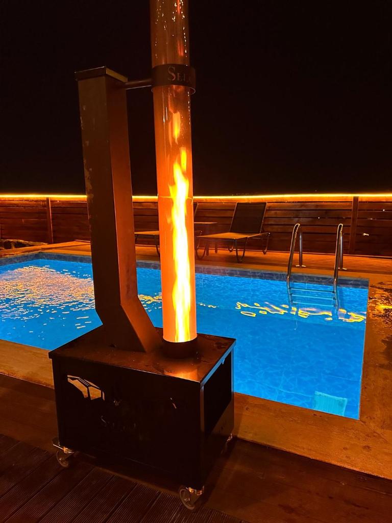 Sapanca Muhteşem Doğa ve Göl Manzaralı Bungalov photo 1