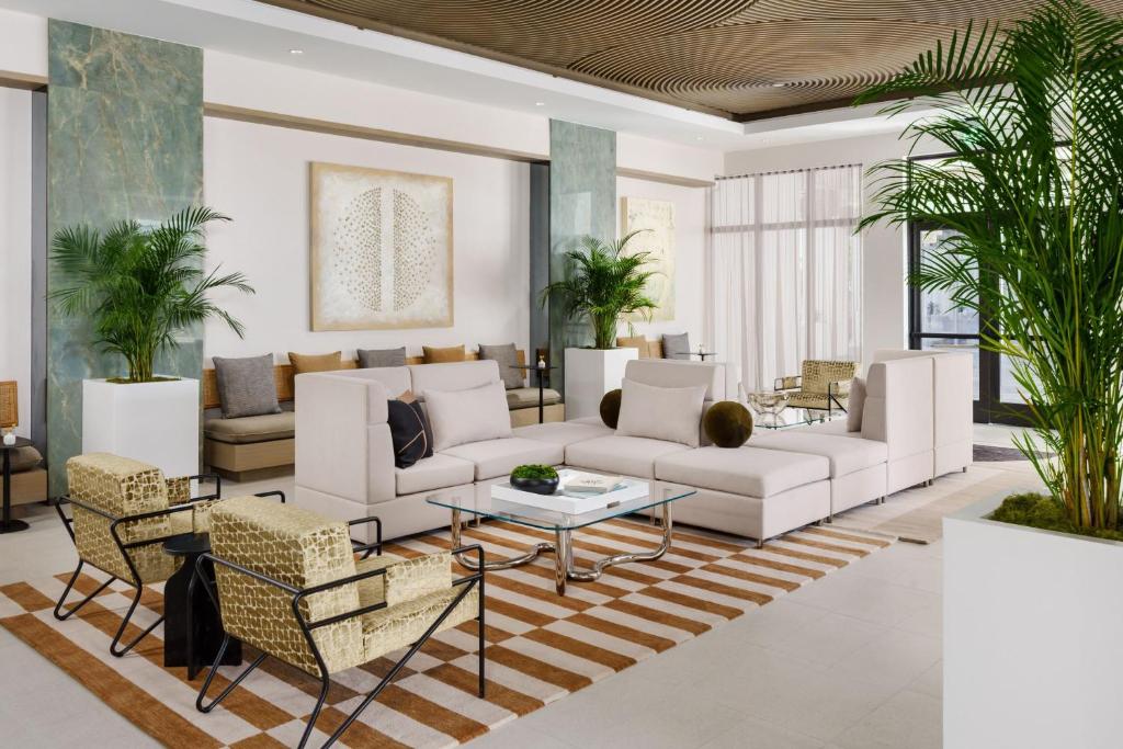 AC Hotel by Marriott Naples 5th Avenue photo 4