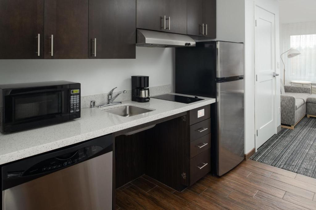 TownePlace Suites Olympia image