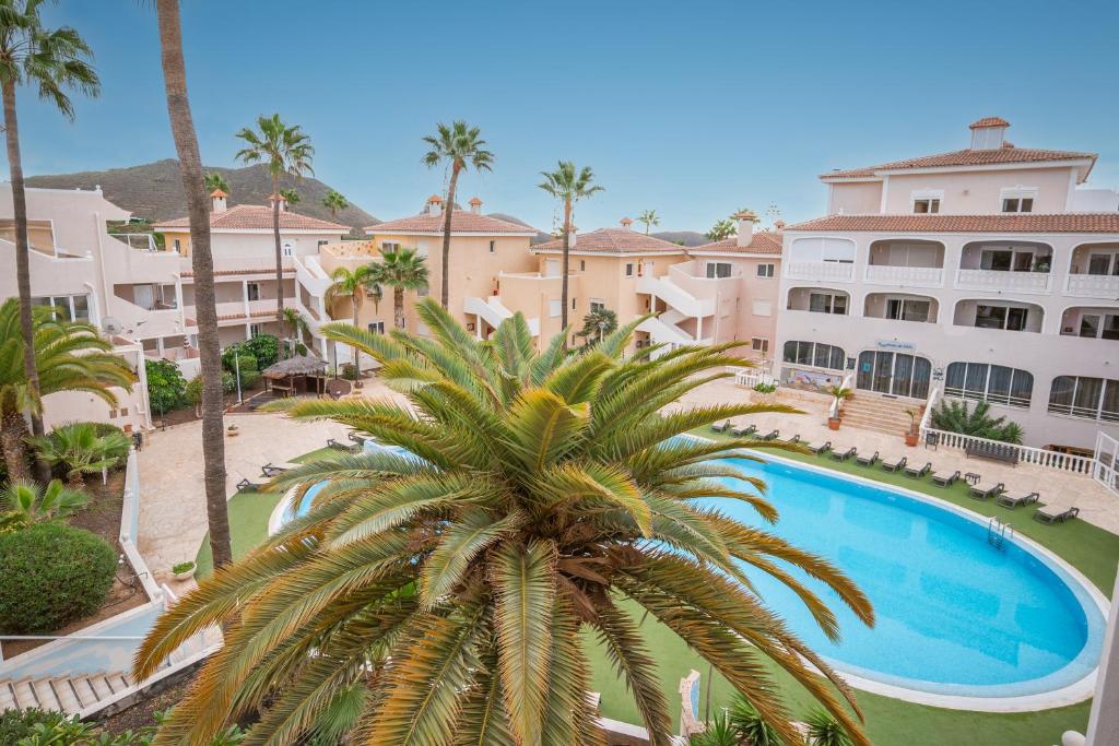 ATLANTIC BREEZE, Bright Big Terrace, Pool, Wifi photo 3