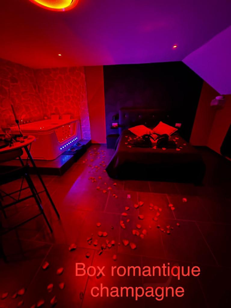 Msroom photo 2