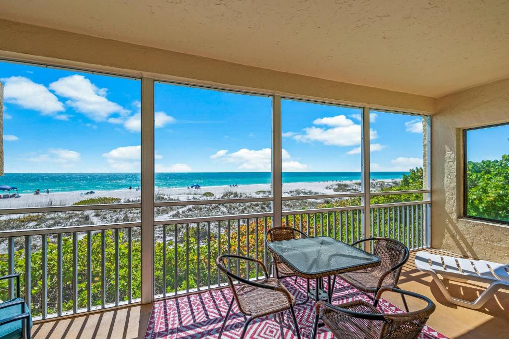 Gulf Shores 106 image