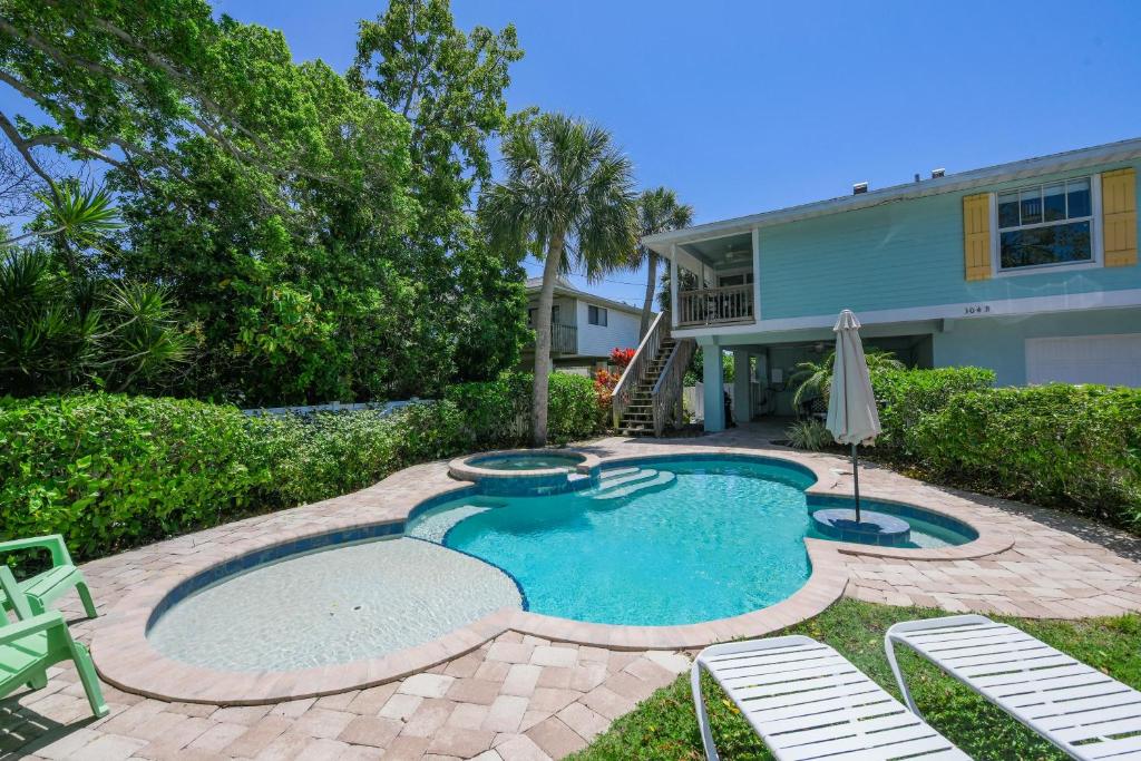 Beach Isle image