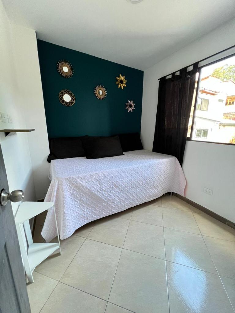 APARTAMENTO AMOBLADO, LISTO PARA ESTRENAR. photo 2
