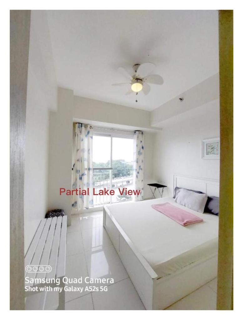 SMDC Franchesca's Taal Lake View Condo No Balcony - Studio & Partial Lake View Condo No Balcony - Standard Quadrouple Room photo 2