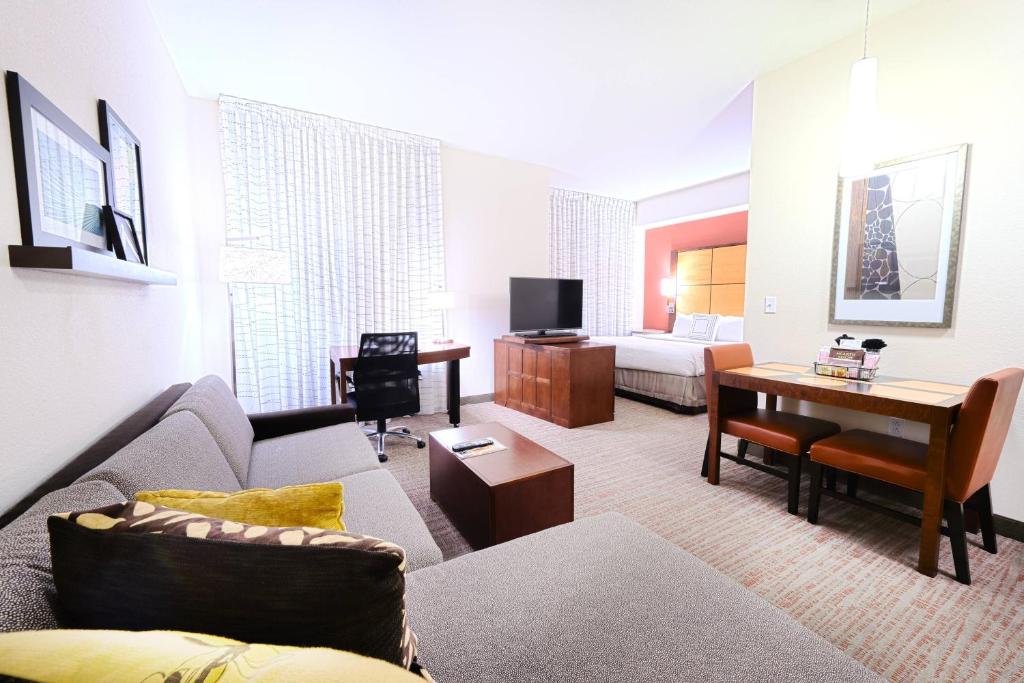 Residence Inn Lafayette Airport photo 2