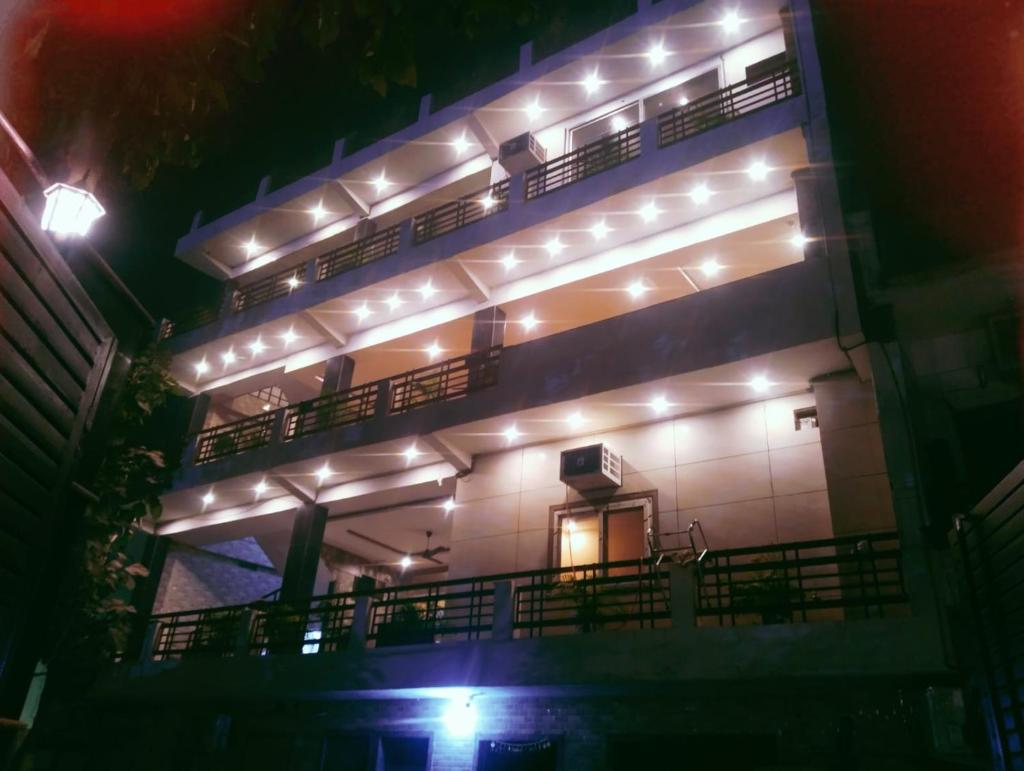 Hotel Seven photo 3