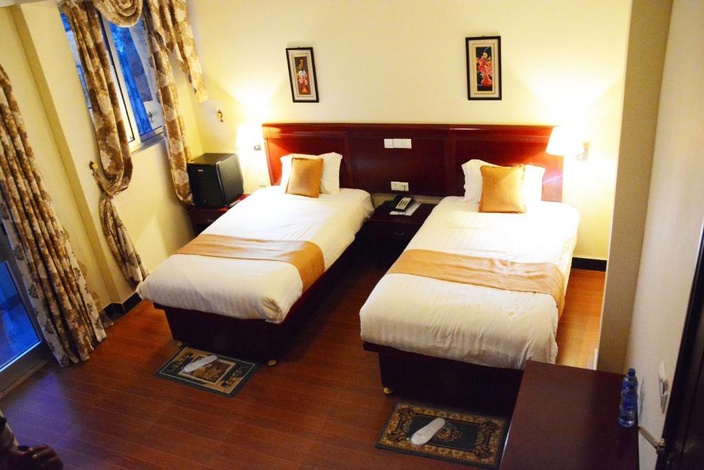 Yaredzema International Hotel photo 4