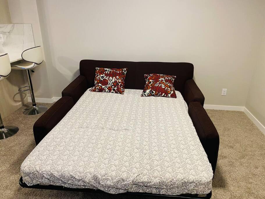 Newly built 2 Bedroom apartment photo 2