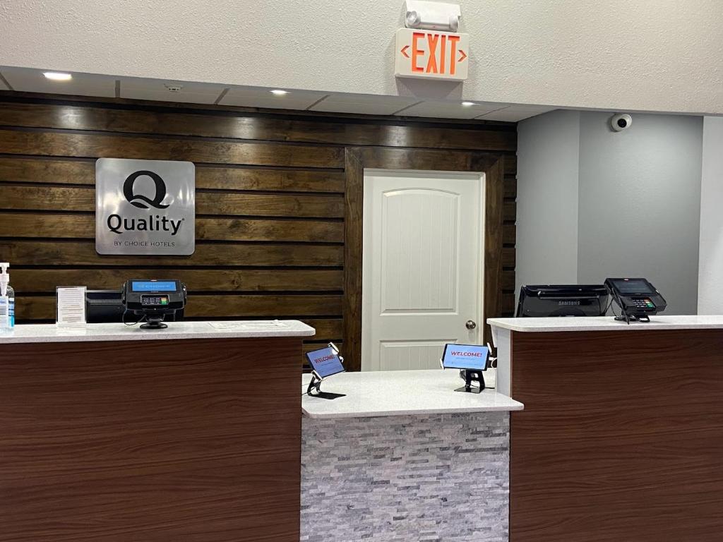 Quality Inn West Medical Center photo 1