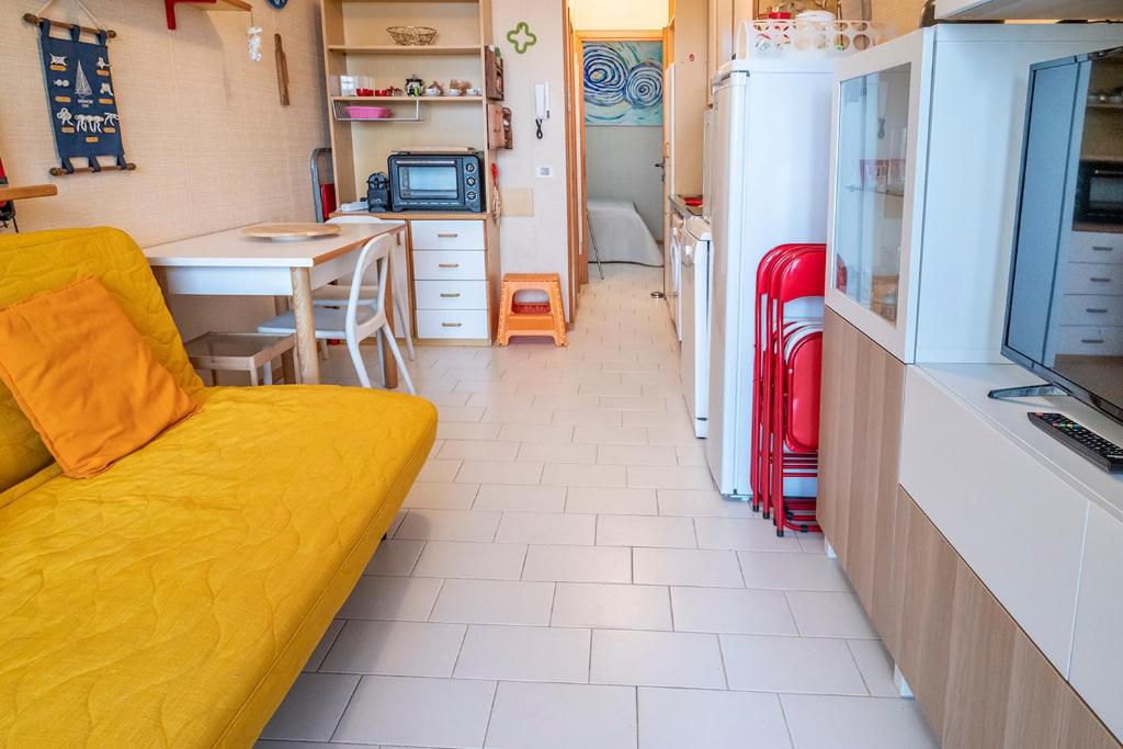 SE031 - Senigallia, bilocale fronte mare al residence Piramidi photo 4