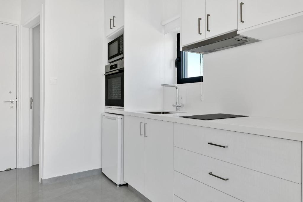 Phaedrus Living Alkminis Seaside Suites Playa photo 1