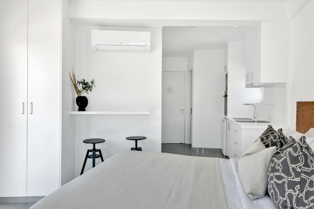 Phaedrus Living Alkminis Seaside Suites Playa photo 4