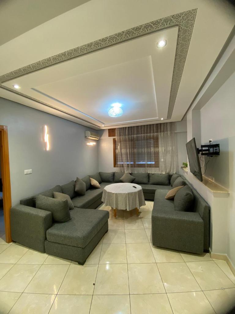 Très Belle Appartement Familial À Molay Ismail photo 4