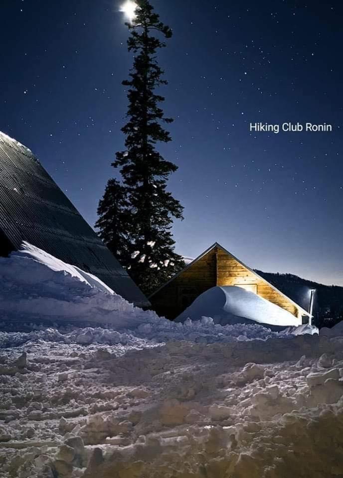 Hut_in_bakhmaro1 photo 1