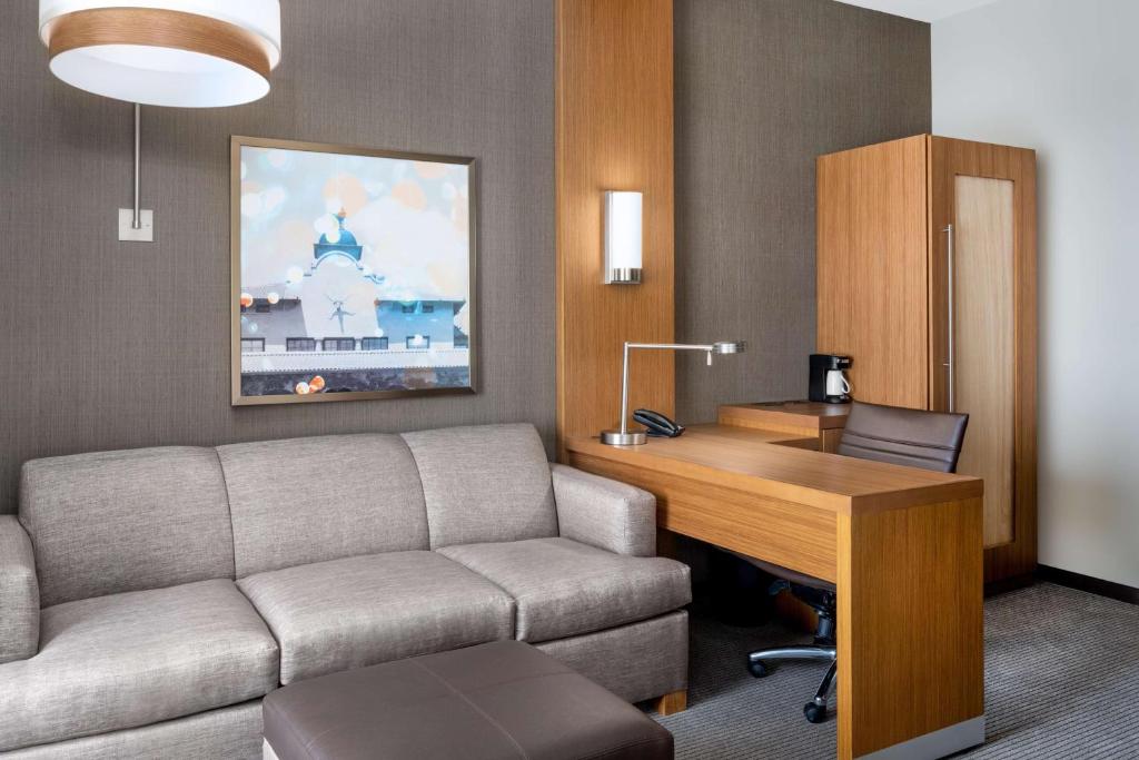Hyatt Place Fort Worth-Alliance Town Center photo 4