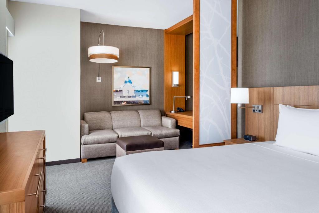 Hyatt Place Fort Worth-Alliance Town Center photo 3